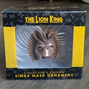 Disney Presents: The Lion King Simba Mask Ornament Collector's Edition